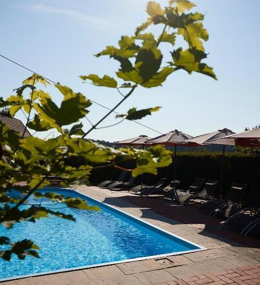 Sattlerhof Genießerhotel & Weingut