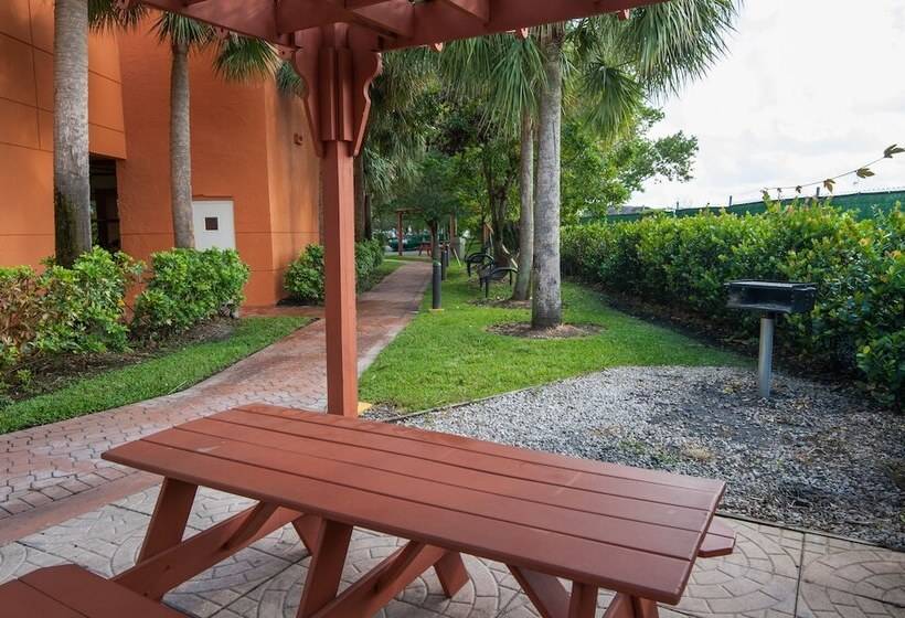 Vacation Village At Bonaventure