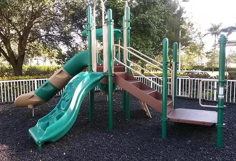 Vacation Village At Bonaventure