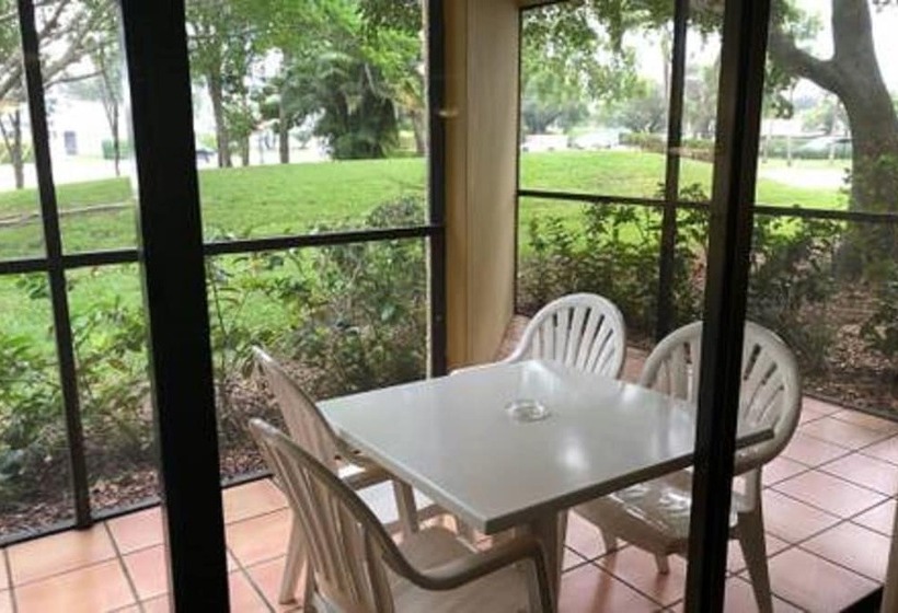 Vacation Village At Bonaventure