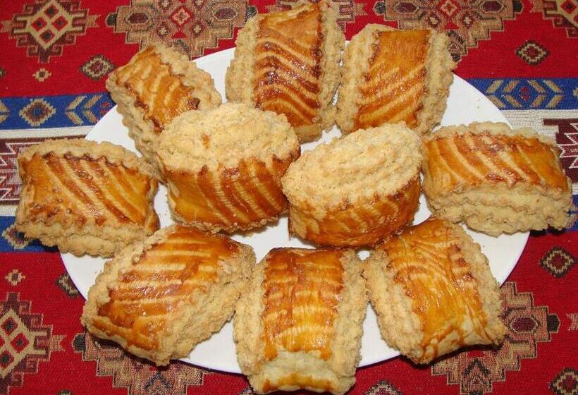 호스텔 Royal Boutique Hotel On Kievyan