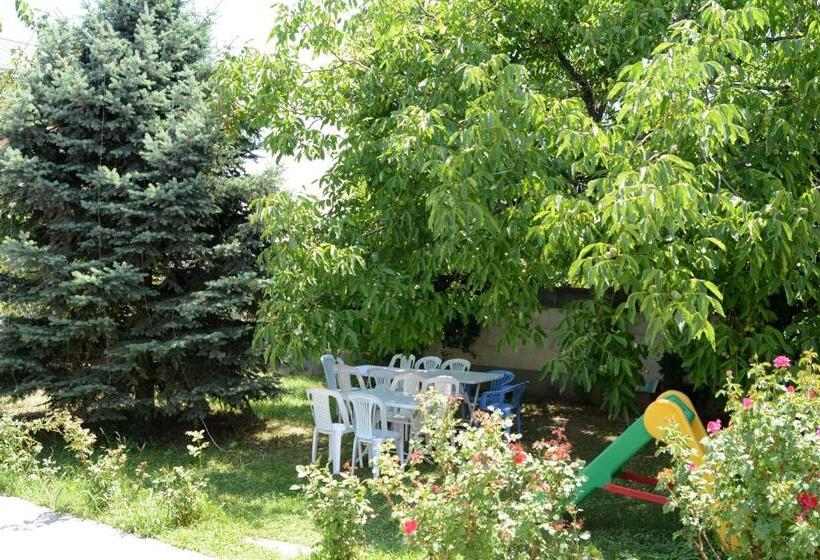 호스텔 Villa Rosa