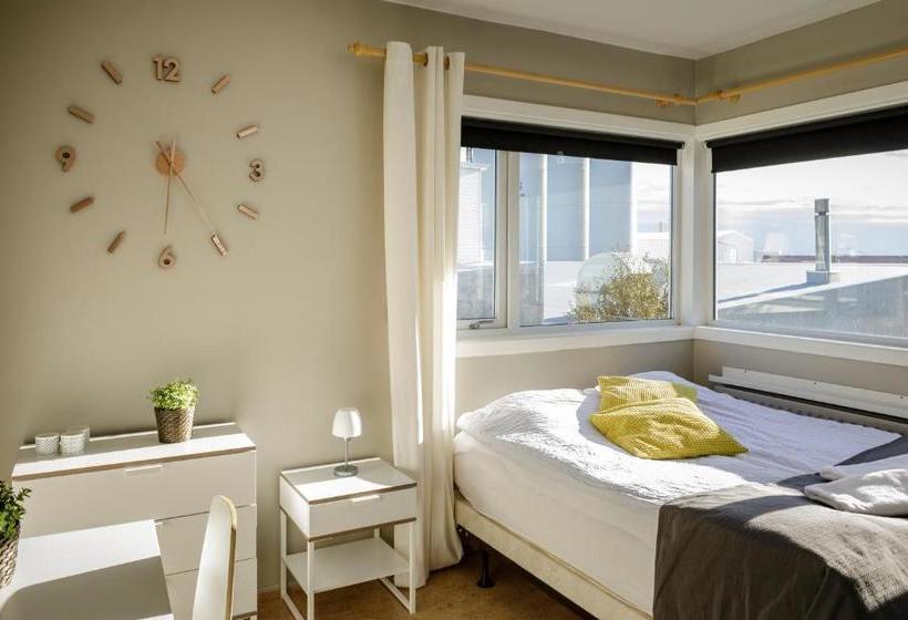 Akranes Hi Hostel - Staywest