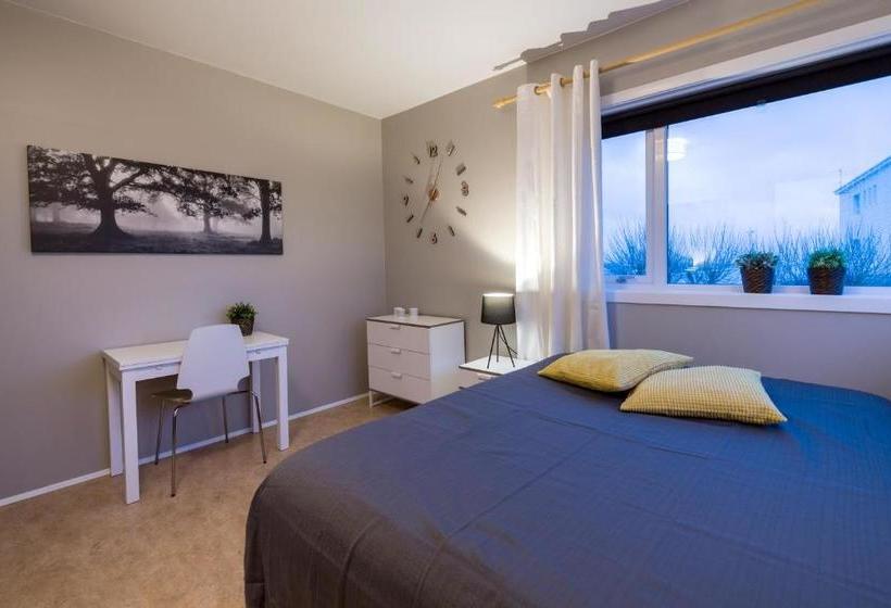 Akranes Hi Hostel - Staywest