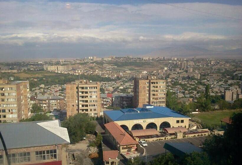 Armenia Hostel