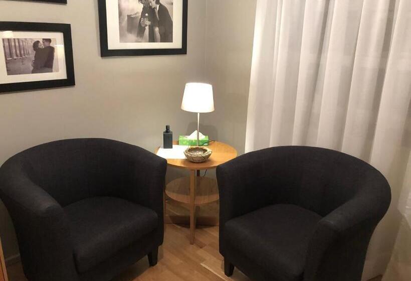 تختخواب و صبحانه A. Bernhard Guest House