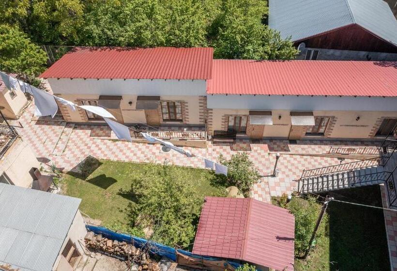 민박 Armenia Guesthouse