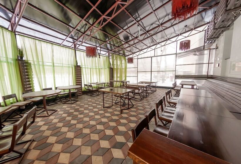 ベッドアンドブレックファースト City