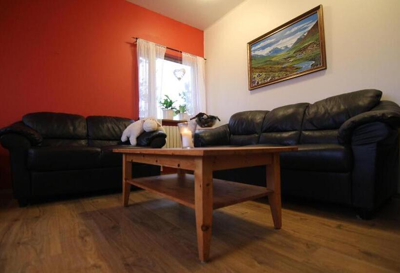 تختخواب و صبحانه Cja Guesthouse