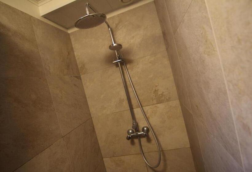 تختخواب و صبحانه Cja Guesthouse