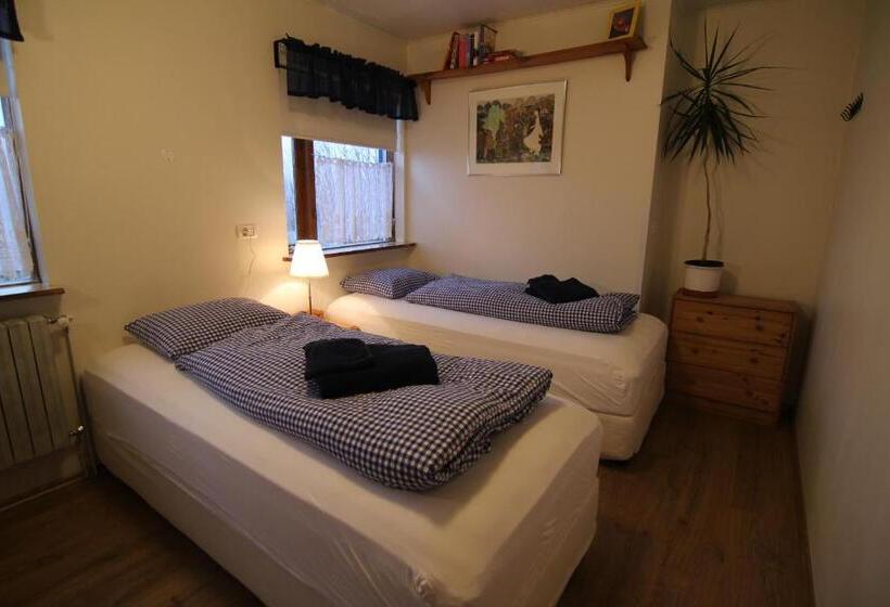 تختخواب و صبحانه Cja Guesthouse