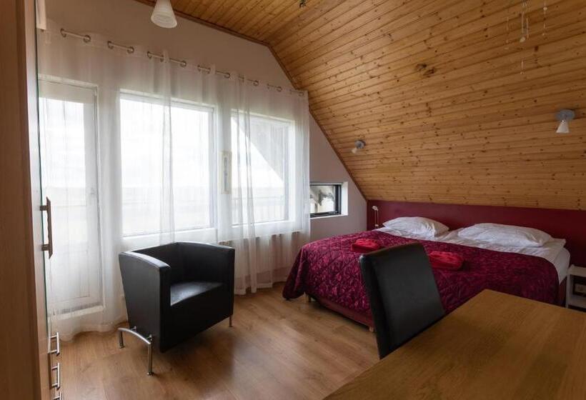 تختخواب و صبحانه Guesthouse Dalbaer