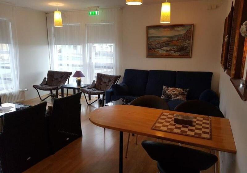 تختخواب و صبحانه Hvammstangi Guesthouse