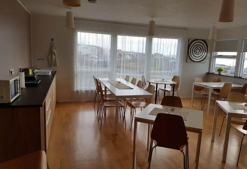 تختخواب و صبحانه Hvammstangi Guesthouse