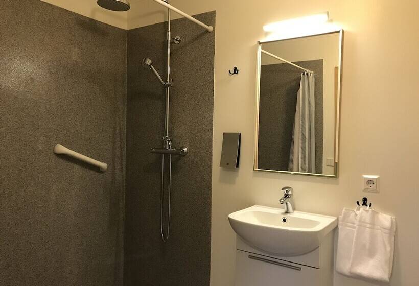 تختخواب و صبحانه Hvammstangi Guesthouse