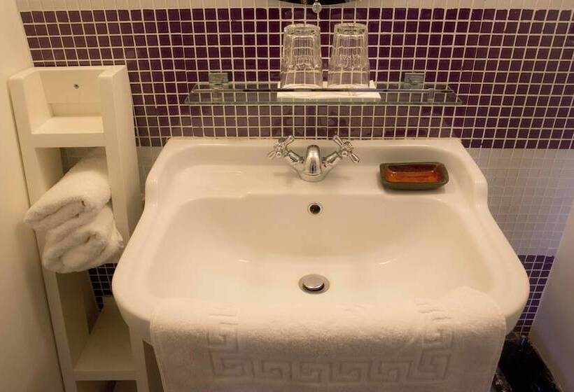 Bed and Breakfast Innsense