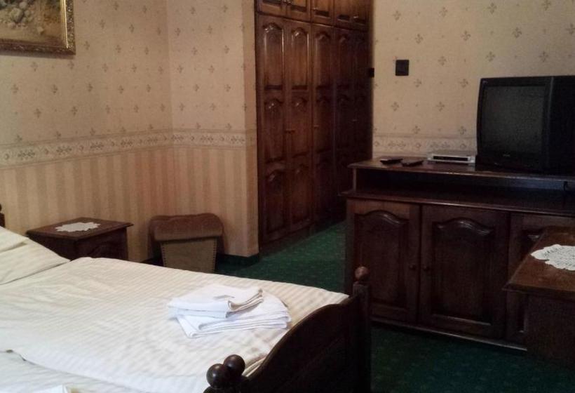 Nocleg ze śniadaniem Kocsis Panzió és étterem