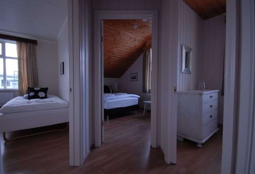 تختخواب و صبحانه Litlabýli Guesthouse