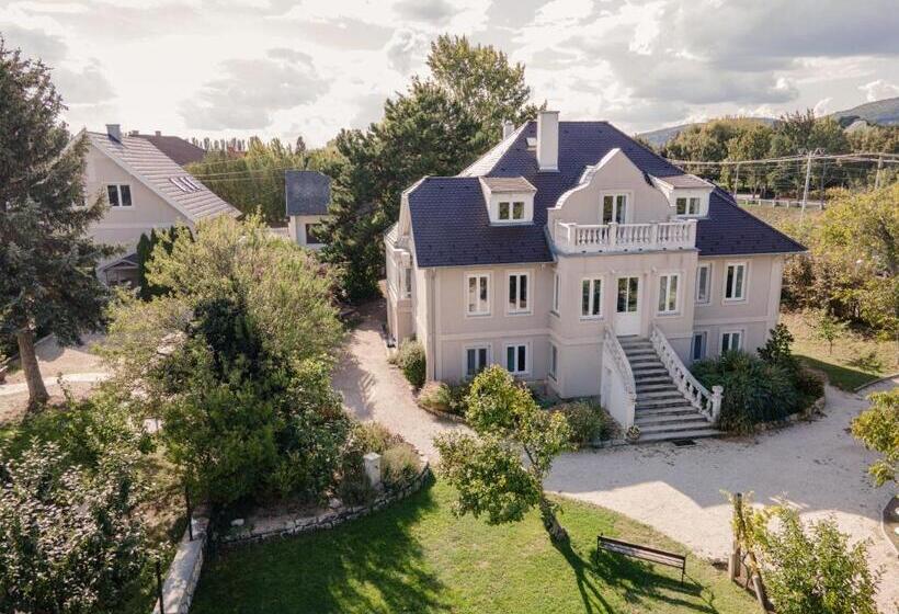 민박 Manor House Inn Csopak