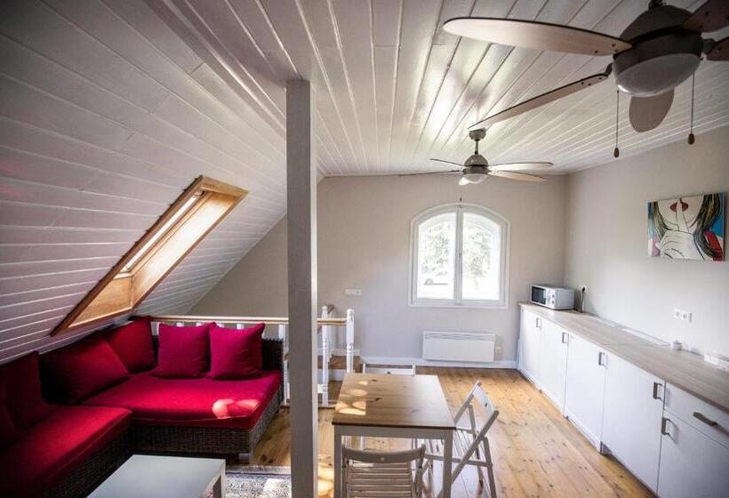 민박 Manor House Inn Csopak