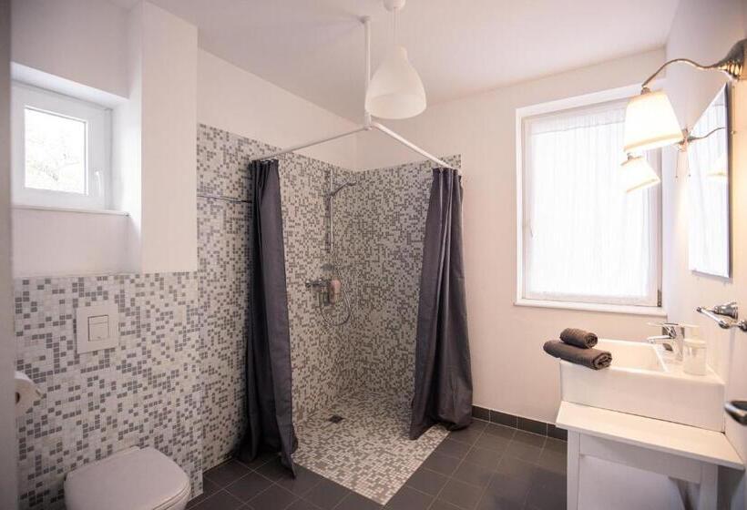 민박 Manor House Inn Csopak