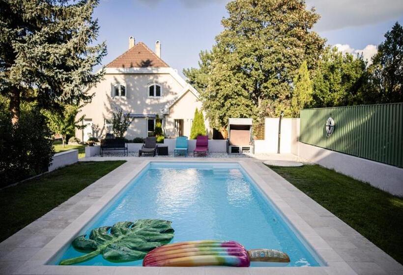 민박 Manor House Inn Csopak