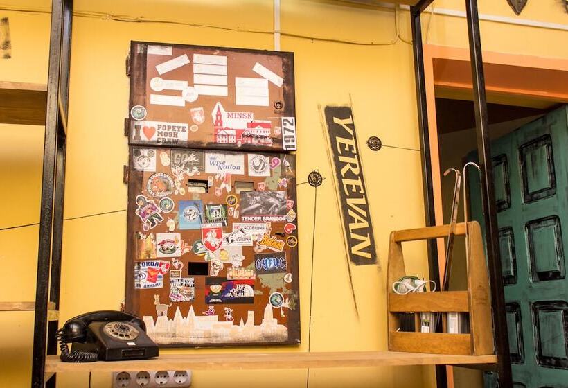 민박 Trinity Hostel