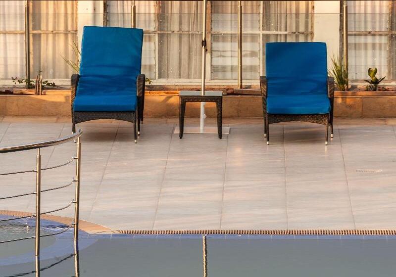 ホテル Acacia Premier