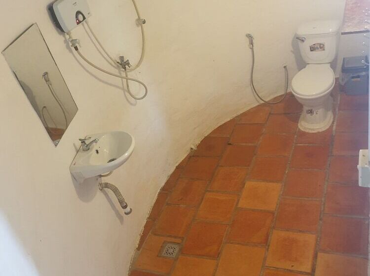 فندق Bohemiaz Resort And Spa Kampot