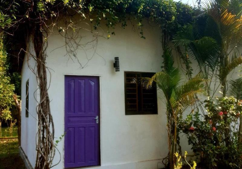 فندق Bohemiaz Resort And Spa Kampot