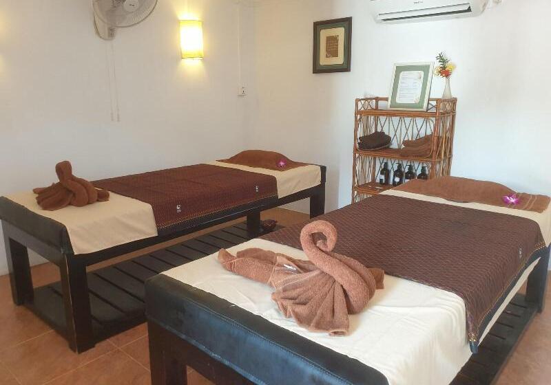 فندق Bohemiaz Resort And Spa Kampot