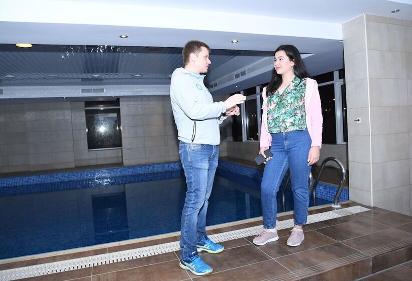 Continental Inn Hotel Al Farwaniya