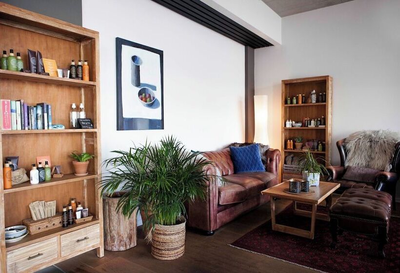 هتل Eyja Guldsmeden