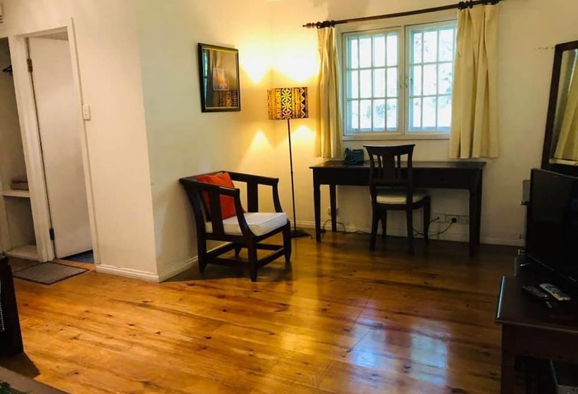 Отель Five Princes