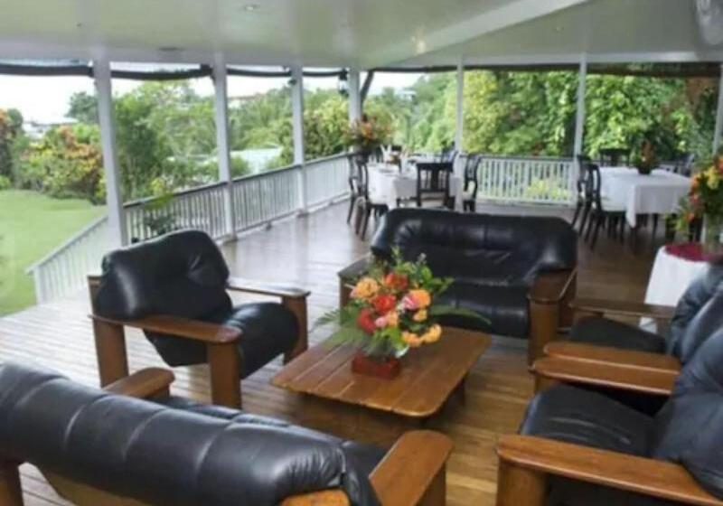 Отель Five Princes