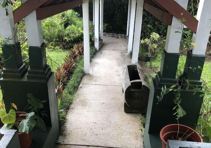 Отель Five Princes