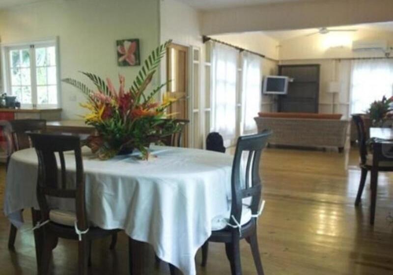 Отель Five Princes