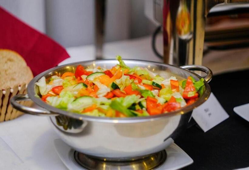 Отель Harkányi Psoriasis Centrum