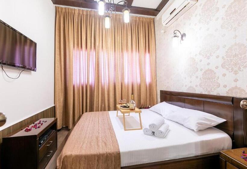 בית מלון כפרי House