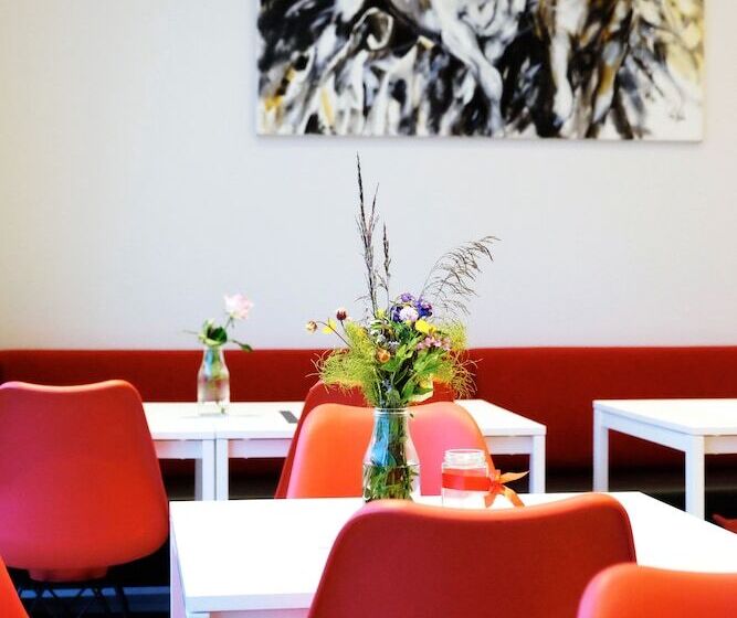 هتل Hótel Heiðmörk