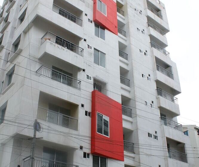 هتل Hyperion Sea World