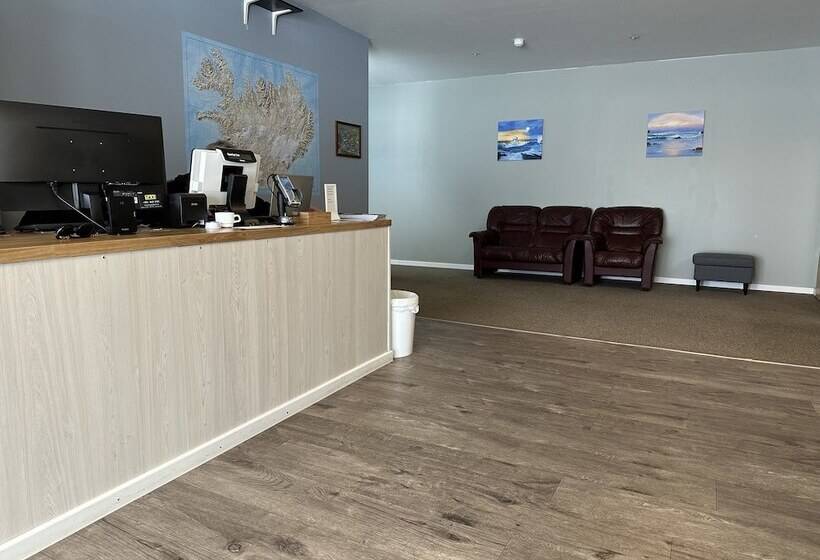 هتل Kanslarinn Hella