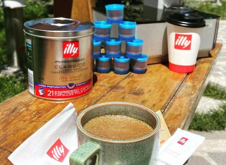 호텔 Kefilyan Family