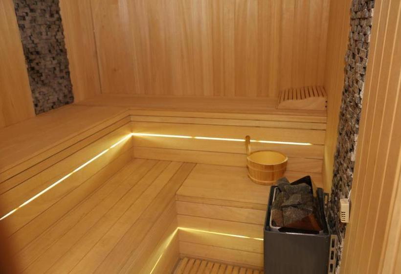 هتل Luxe Lankaran