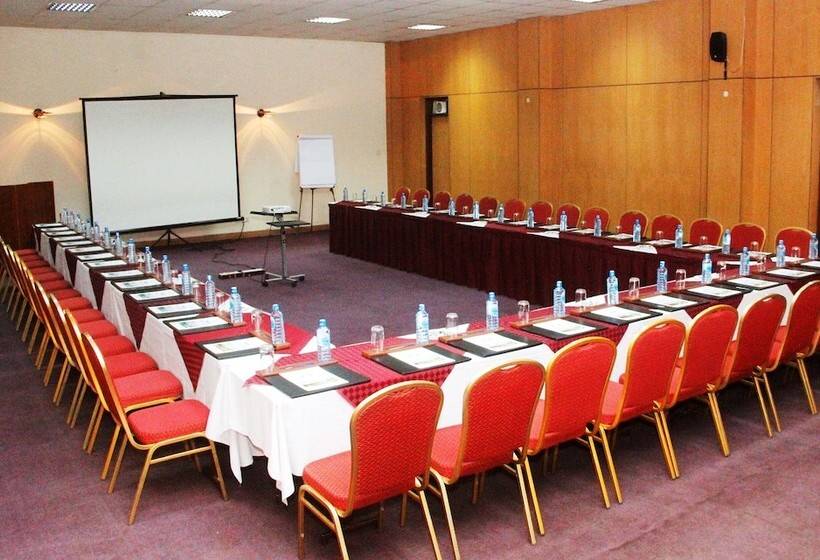 בית מלון כפרי Merica