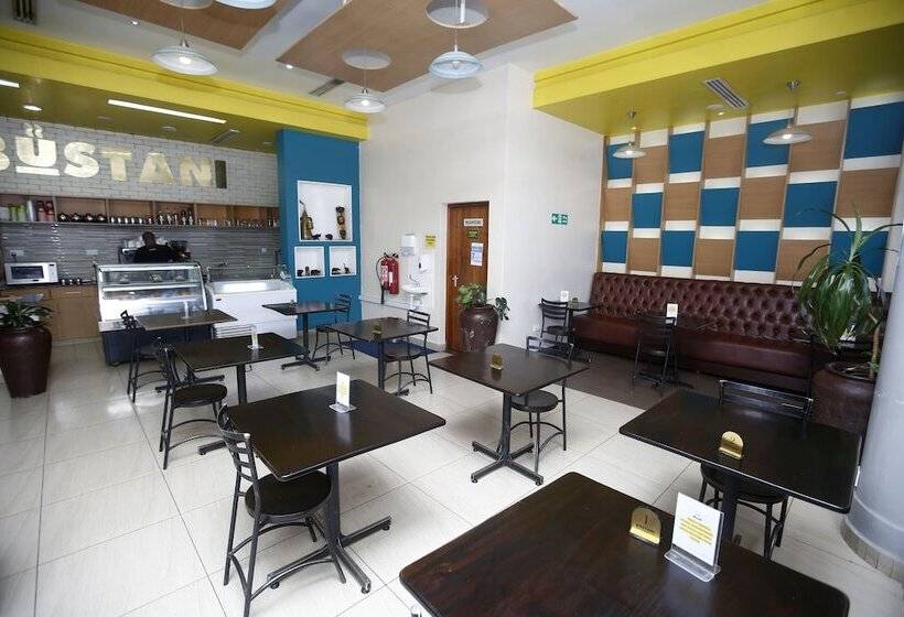 בית מלון כפרי Merica