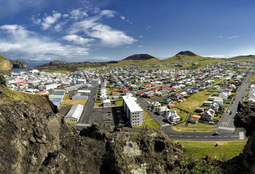 هتل Vestmannaeyjar