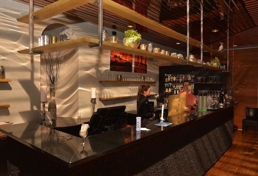 هتل Vestmannaeyjar