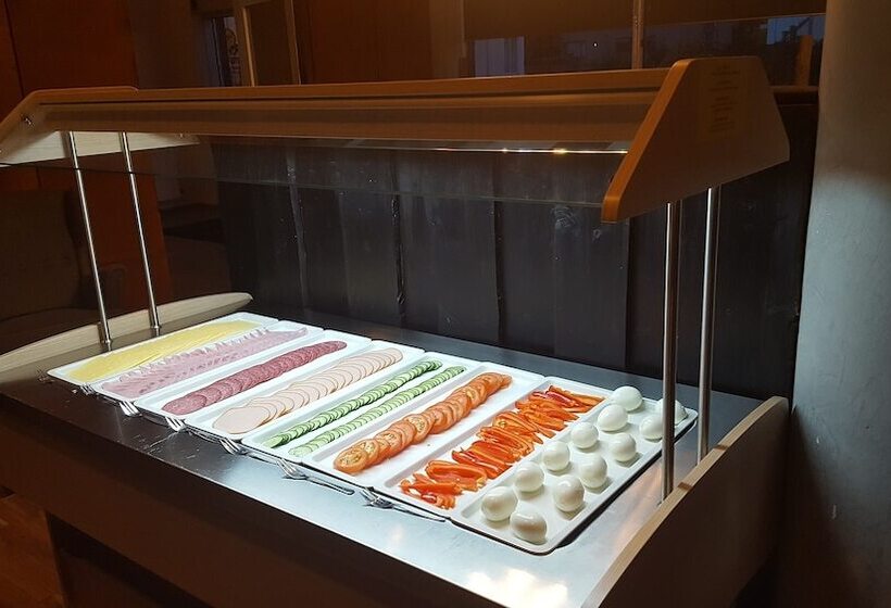 هتل Vestmannaeyjar