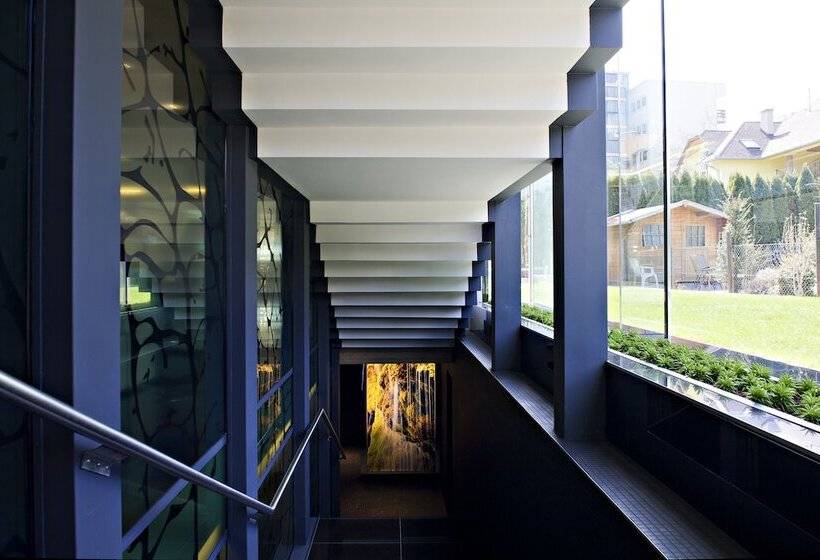 ホテル Zena Beauty & Shopping Center